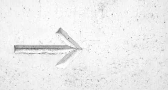 Arrow)