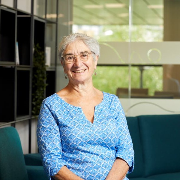 Dr Adi Cooper