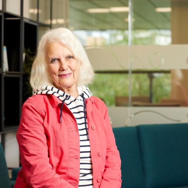 Dr Sue Ross